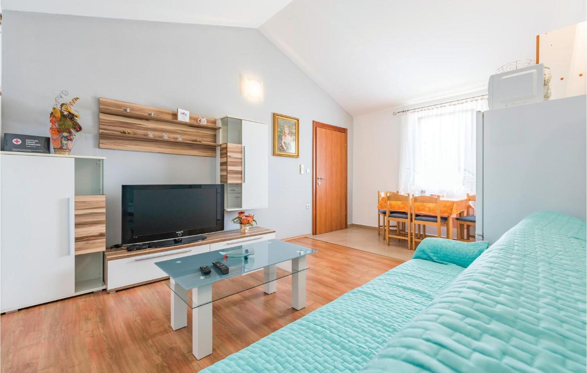 Awesome Home In Zminj With Wifi 外观 照片