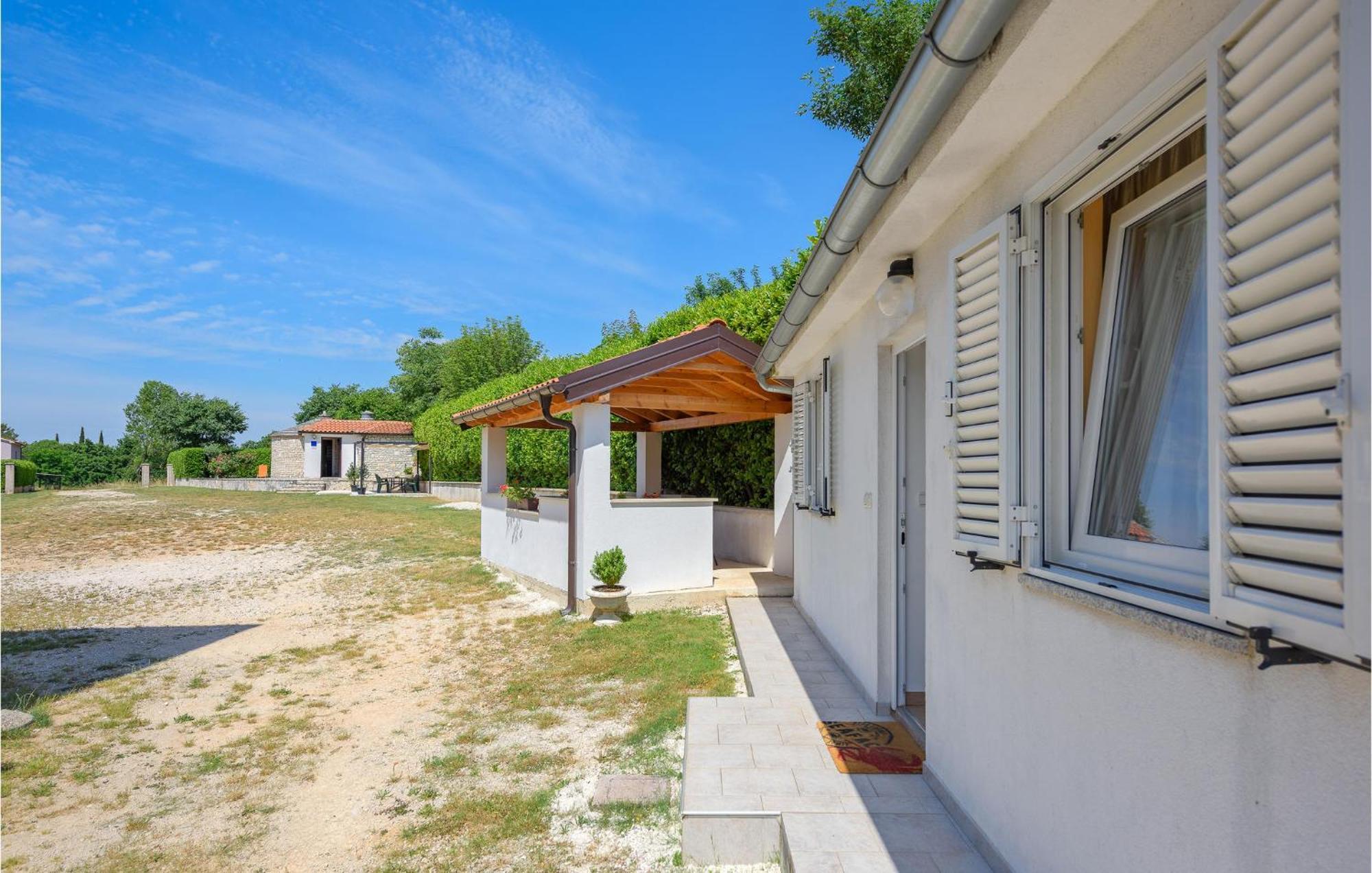Awesome Home In Zminj With Wifi 外观 照片